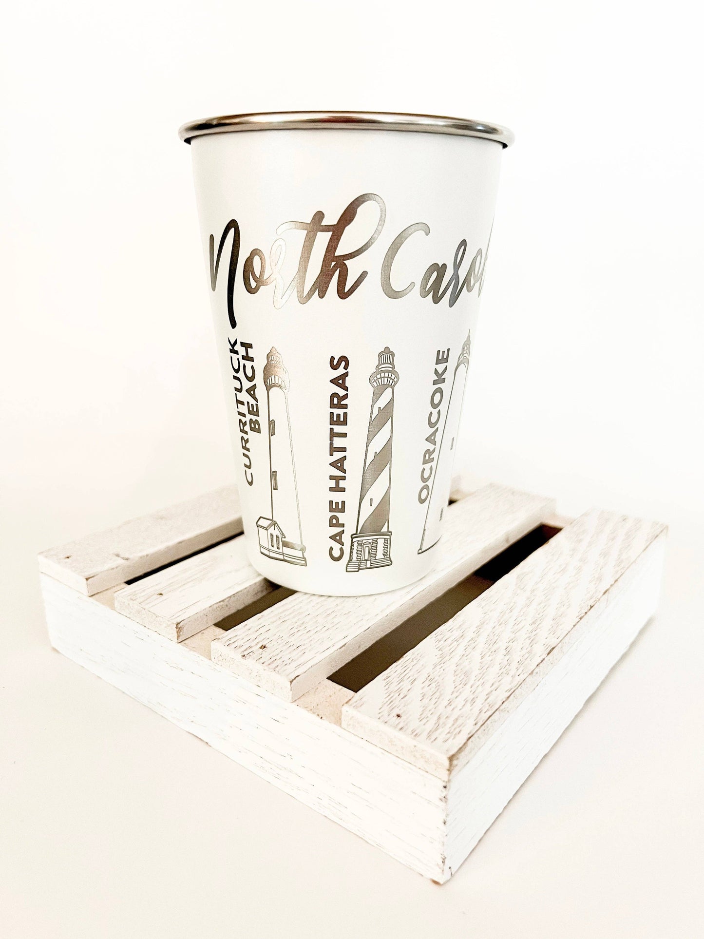 NC Lighthouses Engraved Pint Cup